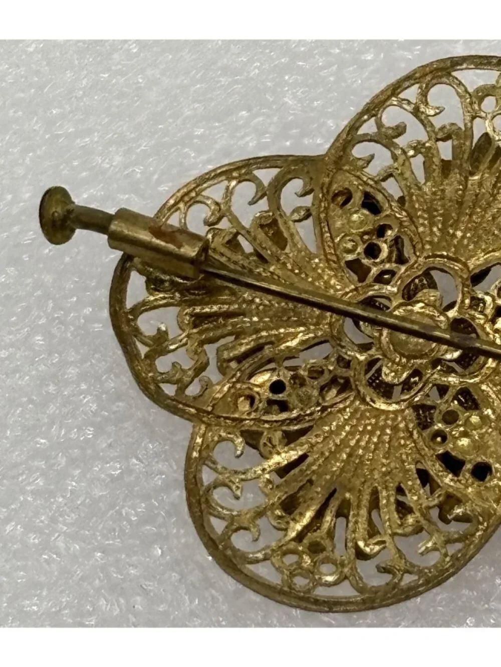 Vintage Czech Filigree Brooch Gold Tone Teardrop Pink Rhinestones Trombone Clasp